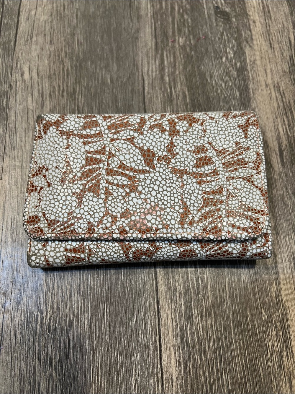 Hobo Cadence Botanical Beauty Leather Trifold Snap Wallet Cream & Copper Floral